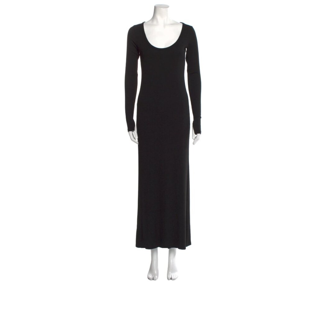 Hatch Scoop Neck Long Dress Size: Petite Maternity fit regular small/medium